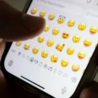 Foto de emojis, en nota de cuáles emojis están desapareciendo en redes y cuál es el emoji favorito en 2025