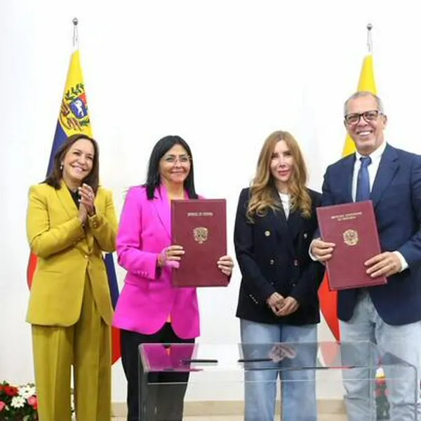 Saade en Caracas: la Colombia de Petro y la Venezuela de Maduro firman otro memorando