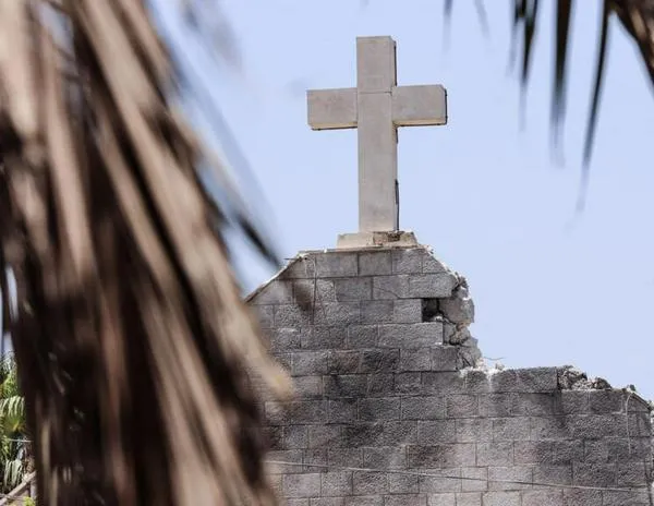 Gaza: Israel califica el ataque a la iglesia católica de error, una versión cuestionada