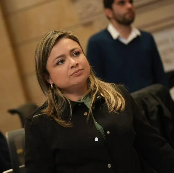 Quién es Lina Garrido, representante que votó por Petro y le cantó la tabla en el Congreso de la República. Es feminista y araucana. 