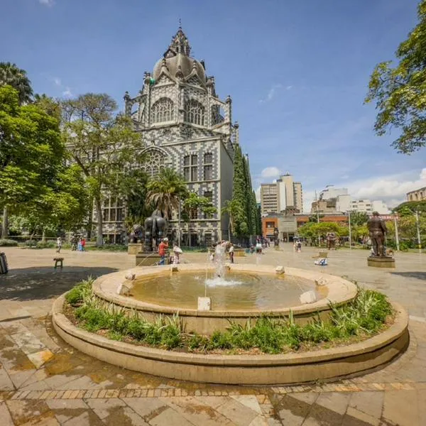 Centro de Medellín, en nota sobre atractivos que restauraron