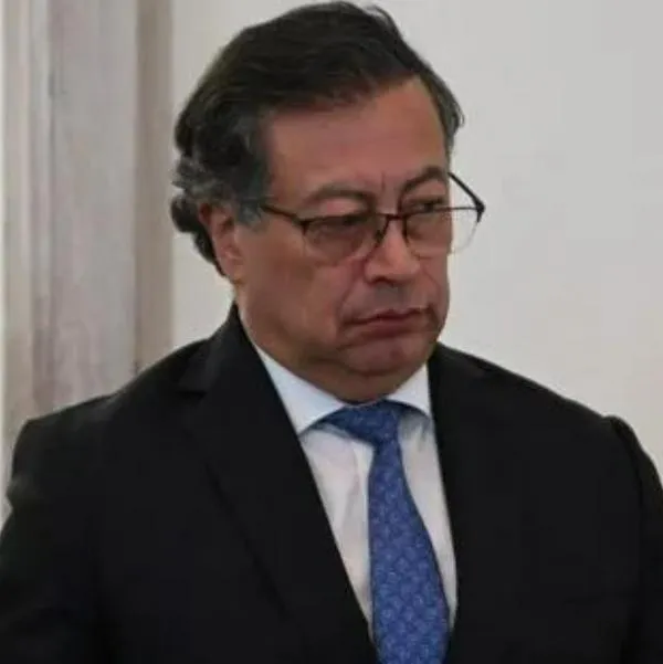 Petro advirtió al Congreso por deseo de hundirle nueva tributaria: "A la muerte"