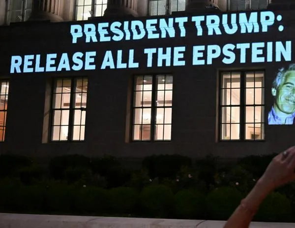 Obama, Biden o Luther King, o cómo Trump intenta desviar la atención del caso Epstein