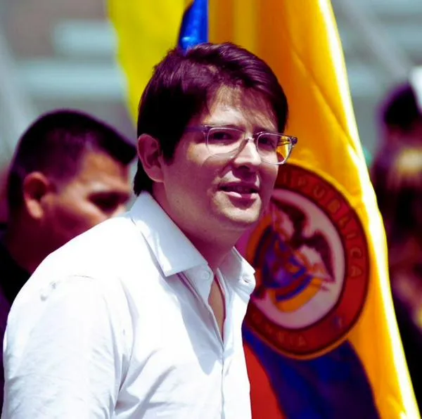 Filtran plan del primer atentado a Miguel Uribe en Bogotá. Iba a ser cerca de famosa iglesia y plan se frustró insólitamente por la lluvia. 