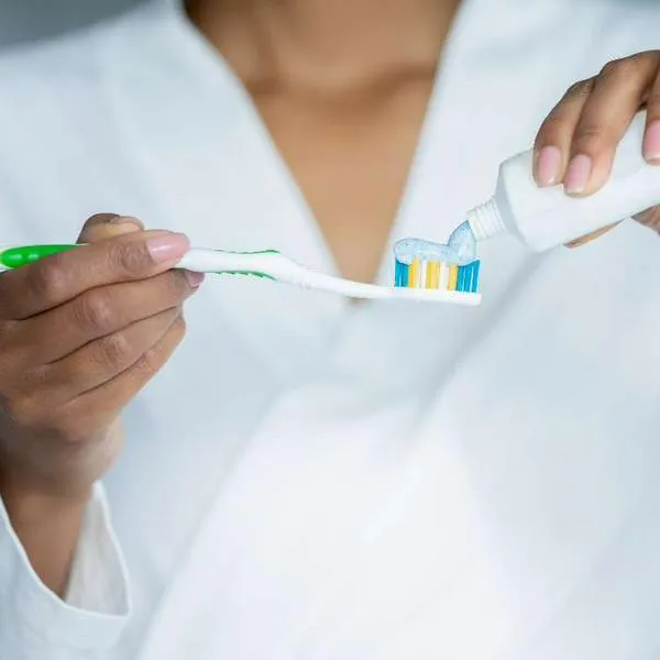 Foto de crema dental, en nota de que Invima soltó alerta sobre Colgate en Colombia y anunció medidas a tomar en país