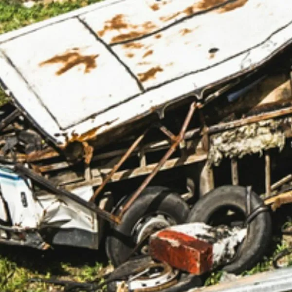Dieciocho muertos y cerca de 30 heridos, deja accidente de bus en Perú