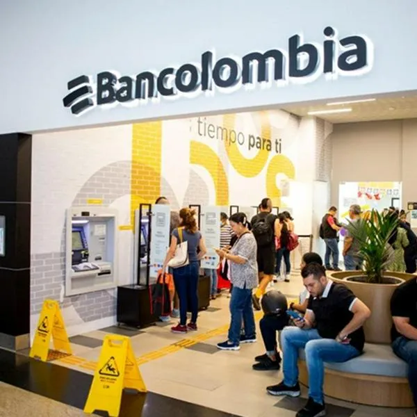 Bancolombia y cobro de $ 35.000 a unos clientes con tarjeta de crédito