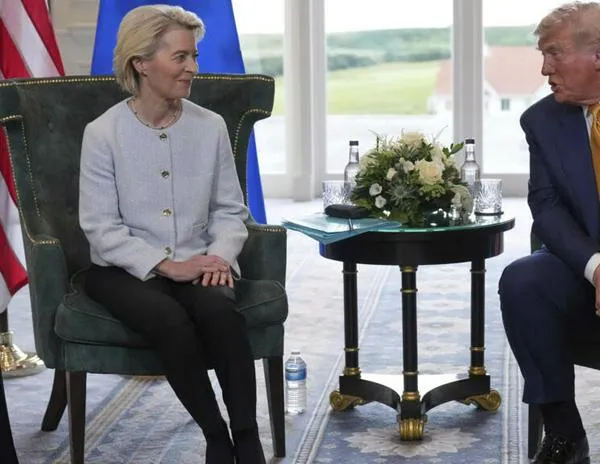 Trump afirma que la UE no se beneficiará de aranceles inferiores al 15 %