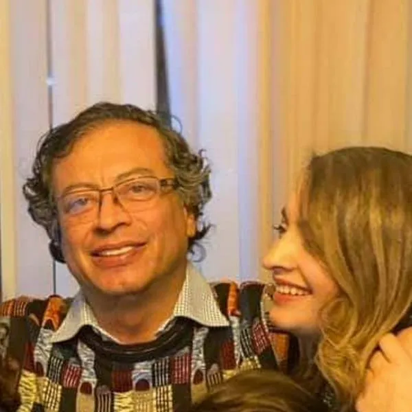 Andrea Petro, hija de Gustavo Petro, le preguntaron si sus padres aun se aman