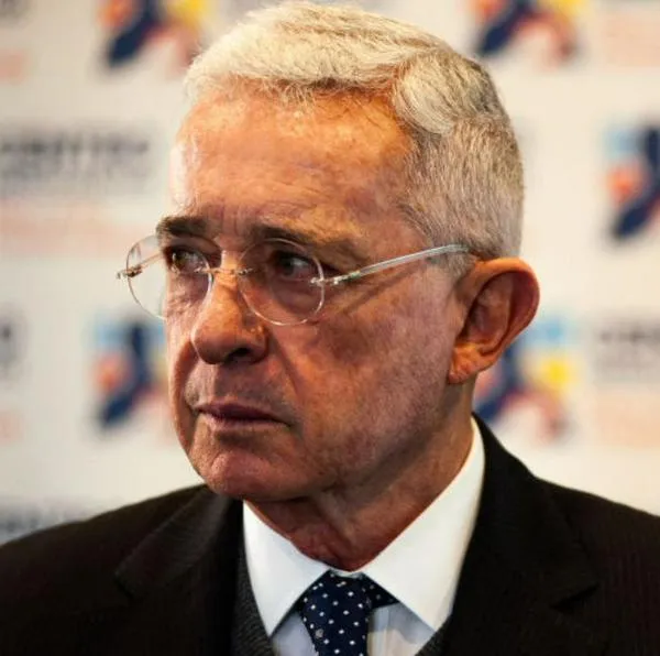 La congresista María Elvira Salazar rechazó fallo contra Álvaro Uribe Vélez y calificó el caso del expresidente como “persecución política”.