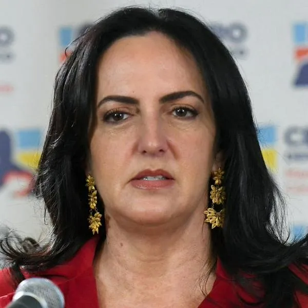 La senadora María Fernanda Cabal, del Centro Democrático, calificó de “declaración política” la condena contra Álvaro Uribe.  
