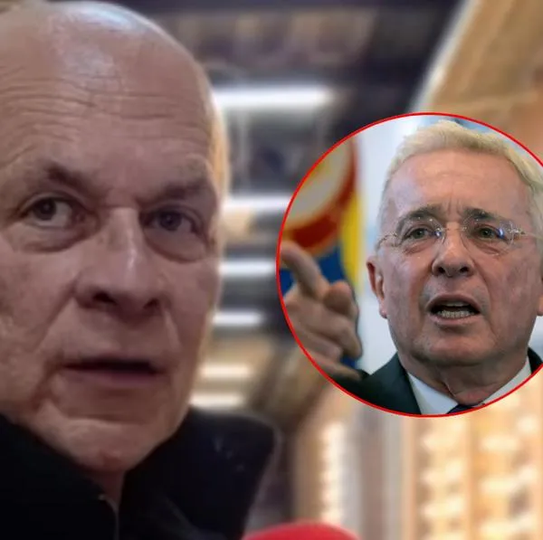 Carlos Antonio Vélez y Álvaro Uribe