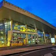 Escándalo en El Dorado, Bogotá: hijo de controlador habló con más de 20 aviones