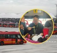 Joven se hace viral por desayunar en Transmilenio: dejó a todo oliendo a tamal