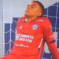 Foto de Kevin Mier, en nota de que Kevin Mier está en líos en México por gesto en 7-0 en contra que quedó en video