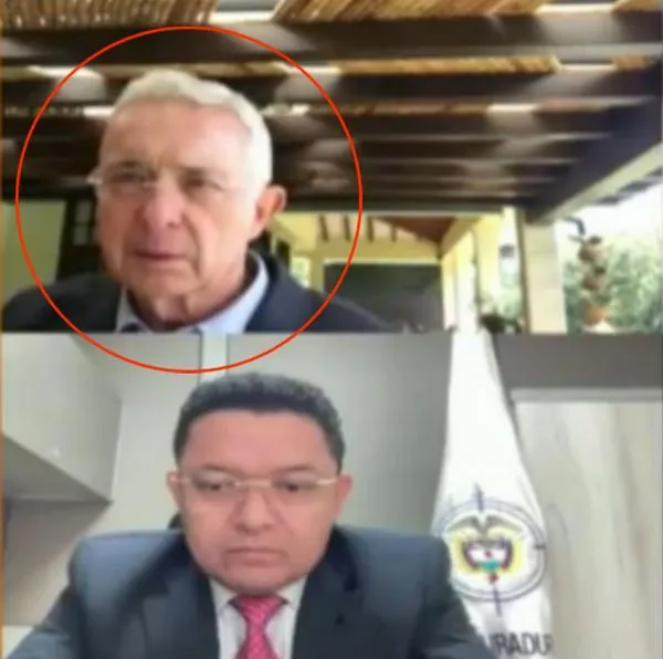 Video de gestos de Álvaro Uribe Vélez durante lectura de condena de 12 años