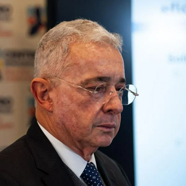 Despedida de Álvaro Uribe luego de condena: cruce con la juez