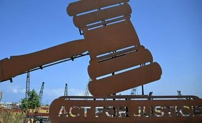Cinco años después de la explosión del puerto de Beirut, una investigación y una reconstrucción inconclusas
