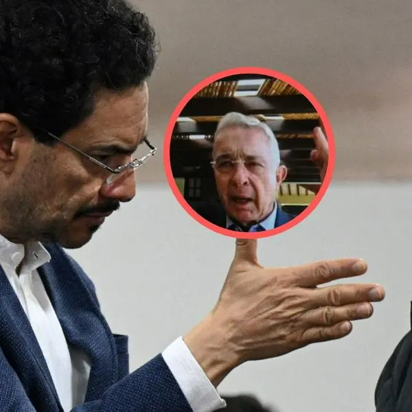 Iván Cepeda contraataca a Álvaro Uribe y dice que busca presionar la juez Sandra Heredia: "Es un hábito de él", dijo el congresista. 
