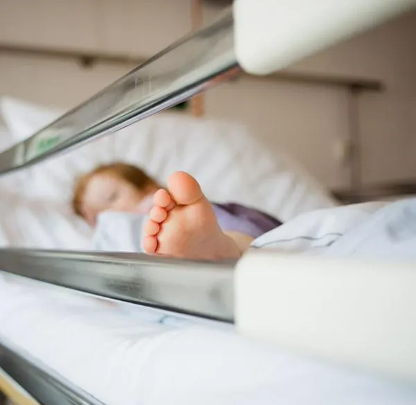 Niño de 3 años lucha por su vida luego de grave intoxicación con cocaína