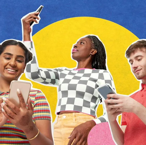 WOM lanza plan de 30.000 pesos para competir con Claro, Movistar y Tigo