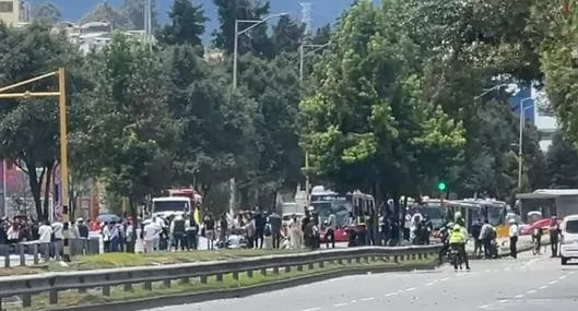 Protestas en Suba (Bogotá): Transmilenio suspendió servicios en el Portal y 3 estaciones más. Autoridades recomiendan rutas alternas. 