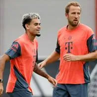 Foto de Luis Díaz y Harry Kane, en nota de Luis Díaz prende hinchas de Bayern Múnich en sintonía con Harry Kane y sus goles