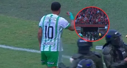 Momento en el que le arrojan objetos, incluida una bengala, a Edwin Cardona en el partido de Nacional contra Cúcuta Deportivo