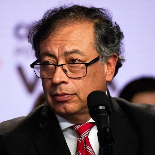 El presidente Gustavo Petro respondió a los cuestionamientos sobre su vida personal en la alocución de este 5 de agosto, tras chats de Vicky Dávila.