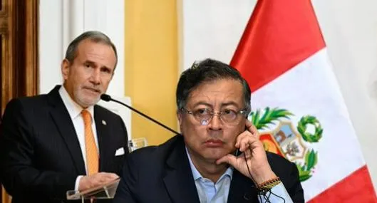 Canciller de Perú responde a Gustavo Petro por disputa de isla en Amazonas