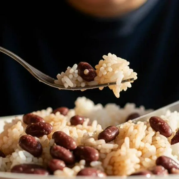 El precio del arroz en Colombia subiría por nueva medida que tomó el Gobierno de Gustavo Petro y empresarios lanzan alerta.