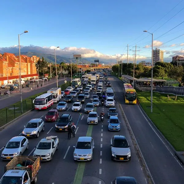 Aplicación para conductores que olvidan pagar Soat y Comparendos