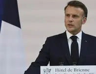 Macron exige 'mayor firmeza' con Argel y suspender exención de visados diplomáticos