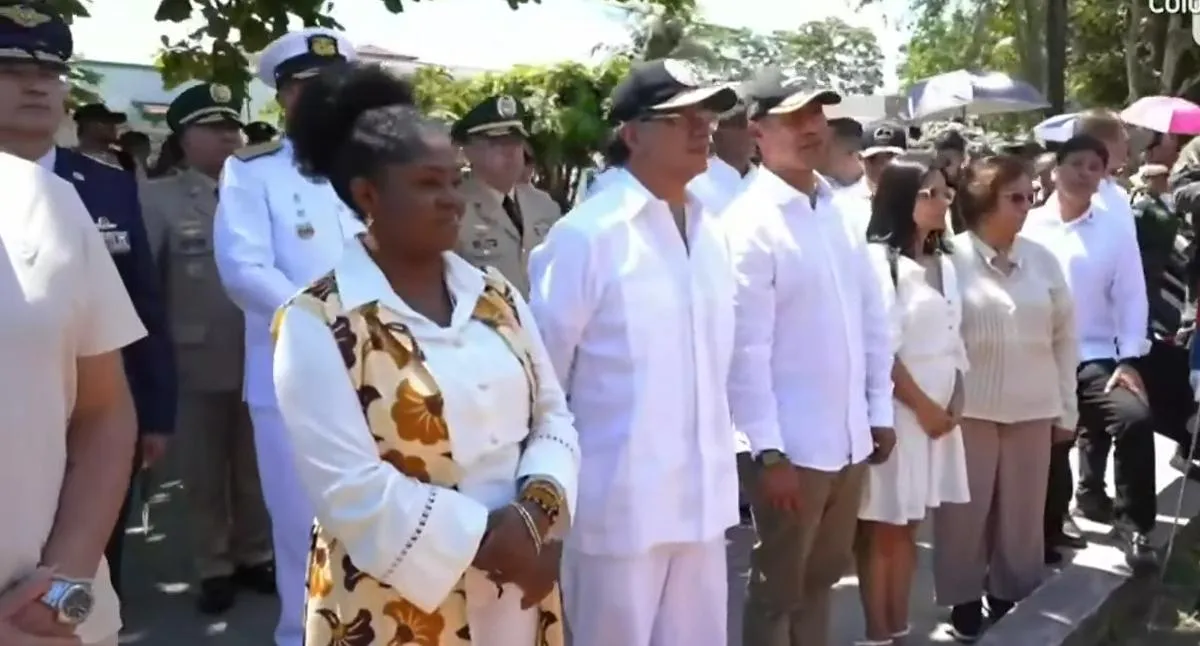 Francia Márquez apareció junto a Petro en un viaje a Leticia para la celebración de la Batalla de Boyacá, este 7 de agosto. ¿Reconciliación a la vista? 