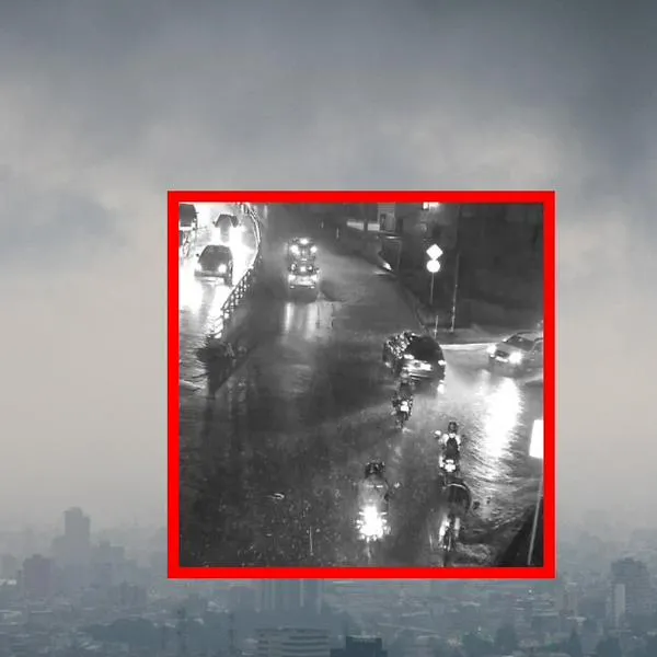 Lluvias provocaron caos en zonas de Bogotá y Bomberos atendieron emergencias