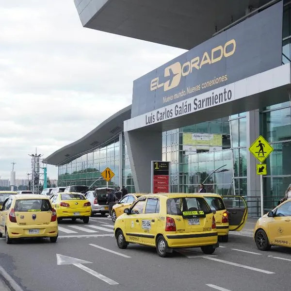 Servicio de taxis en Bogotá cambiaría radicalmente con propuesta para convertirlo a unidades modernas: ¿qué son y desde cuándo aplicaría? 