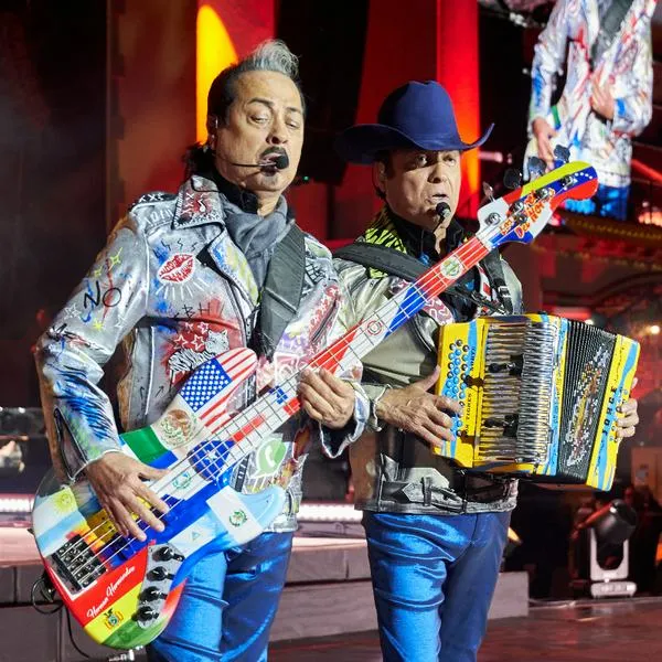 Luto para Los Tigres del Norte por dolorosa muerte que anunciaron: "Un hermano, para siempre". Falleció Leonardo Jiménez, famoso acordeonista. 
