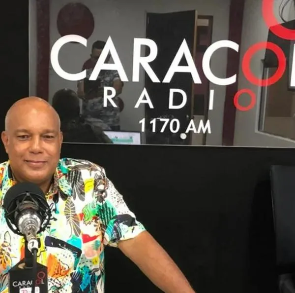 El comunicador comentó cómo fueron los últimos días con vida de Eugenio Baena, periodista que murió este viernes a causa de problemas cardiacos. 