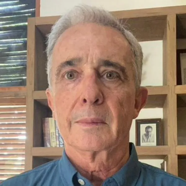 Boleta de encarcelamiento de Álvaro Uribe: número de interno del expresidente