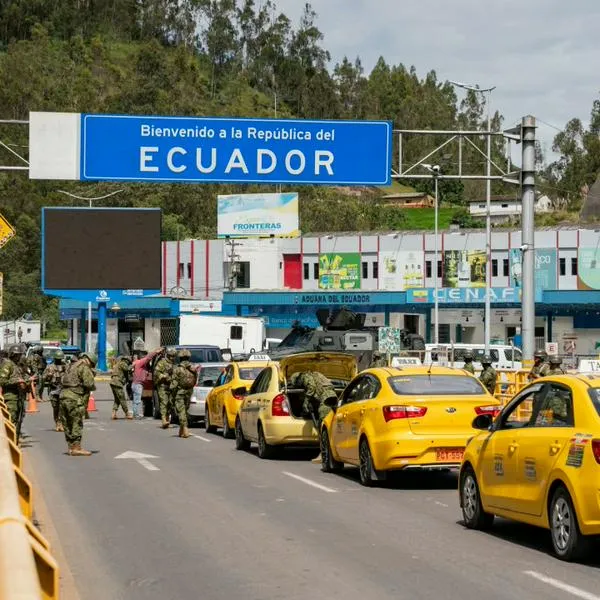 Gobierno Petro habría perdió control en frontera con Ecuador por peligrosa red
