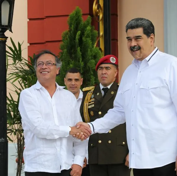 Gustavo Petro llenó de elogios a Maduro y Venezuela por ayudarle a derrotar el narcotráfico y hasta mandó mensaje a Trump por su política en EE. UU. 