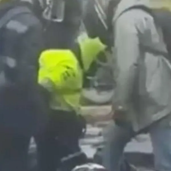 Según indicó la Policía Nacional, dos delincuentes intentaron robar a una pareja que intentaba sacar dinero de un banco del sector. Hubo cruce disparos. 