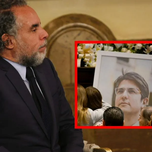 Armando Benedetti le dio abrazo a María Carolina Hoyos y le llovieron críticas