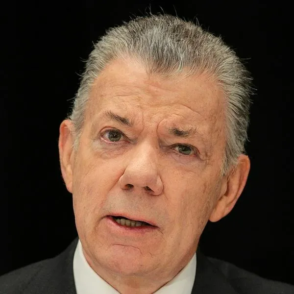 Juan Manuel Santos fue tajante y dejó contundente mensaje a Álvaro Uribe