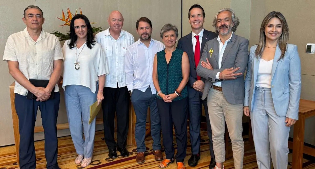 Vicky Dávila tuvo polémico encuentro con Claudia López, María Fernanda Cabal y Gustavo Bolívar: hasta EE. UU. tuvo que ver.
