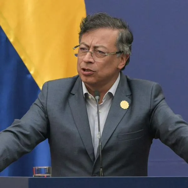 Petro habló de mensajes de venganza en el funeral de Miguel Uribe