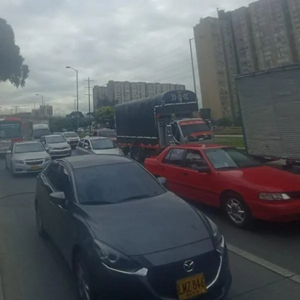Video trancón monumental hoy en importante salida de Bogotá autopista sur