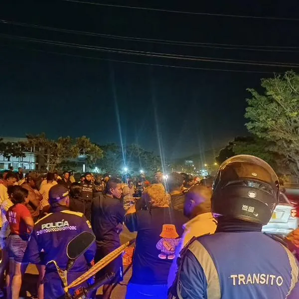 Santa Marta: hermanos murieron al estrellarse contra bus cuando iban en moto