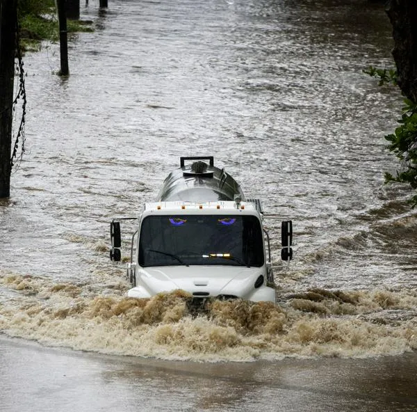 Huracán Erin deja sin energía a miles de personas: catastrófico en otros paísesThe first hurricane of what is expected to be a particularly intense Atlantic season, Erin briefly strengthened into a "catastrophic" Category 5 storm before its windspeeds weakened. (Photo by Ricardo ARDUENGO / AFP)