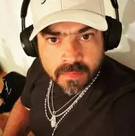 Camilo Ochoa, 'influencer' de México hallado muerto. Era hijo de fundador de El Pollo Loco